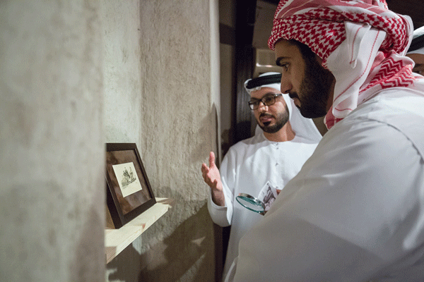  الشيخ زايد بن سلطان بن خليفة آل نهيان يجول في 