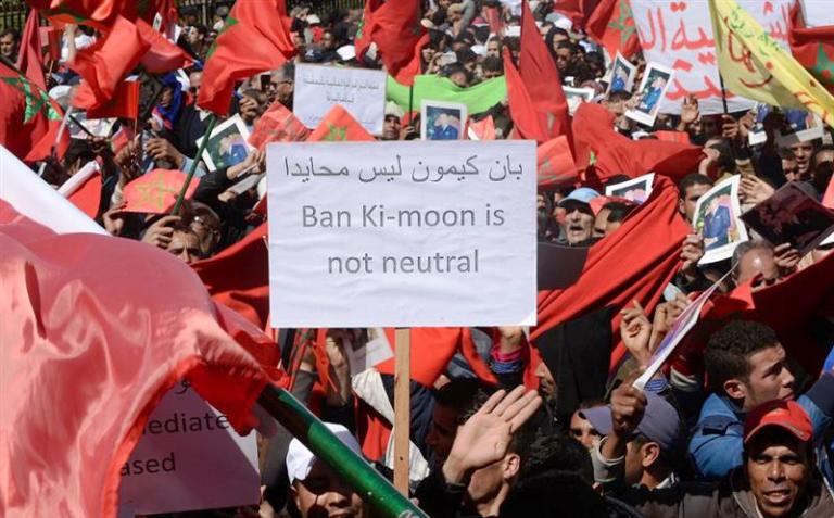 مغاربة يتظاهرون ضدّ تصريحات بان كي مون بخصوص الصحراء 