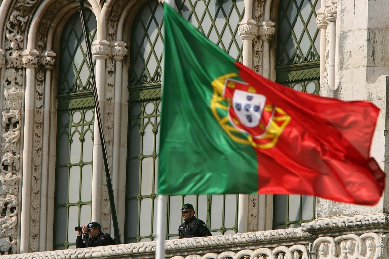 البرتغال تعزز التدابير الامنية بعد تهديد جهادي جديد