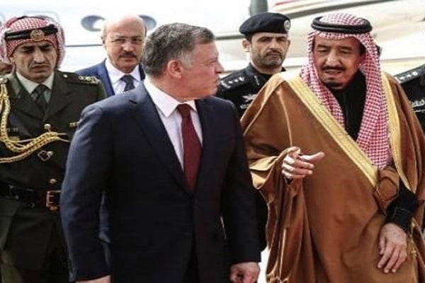 تشاور مستمر بين العاهلين السعودي والأردني 