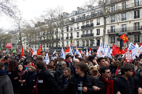 جانب من التظاهرات في باريس