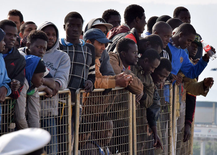 قلق أوروبي من ارتفاع عدد المهاجرين الموجودين في ليبيا