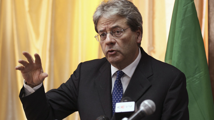 وزير الخارجية الايطالي يصل إلى العاصمة الليبية