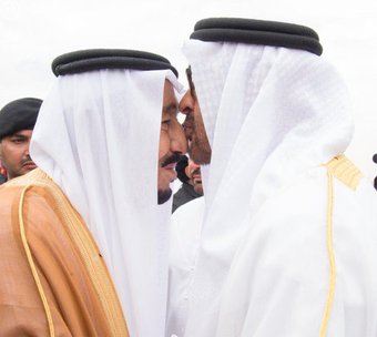 الملك سلمان استقبل الشيخ محمد بن زايد