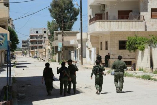 مقتل 5 مقاتلين أكراد في تفجير انتحاري بشمال شرق سوريا