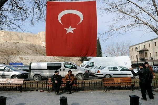 مقتل أب وأبنائه الستة في حريق في جنوب شرق تركيا
