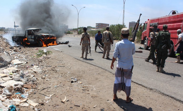 القاعدة تنسحب من مدينتين في جنوب اليمن