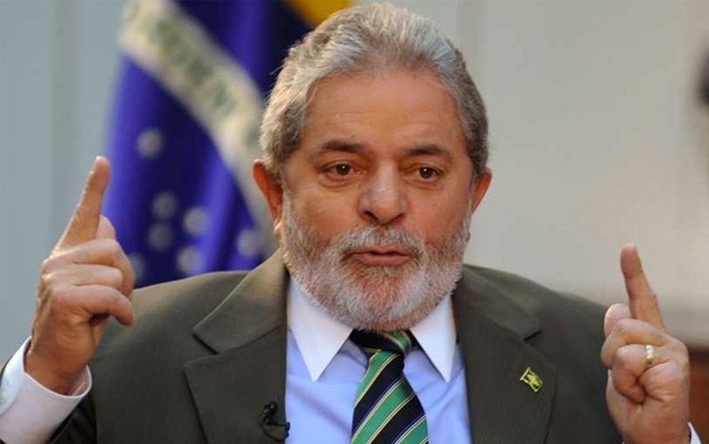 النائب العام البرازيلي يطلب التحقيق مع لولا وثلاثة وزراء