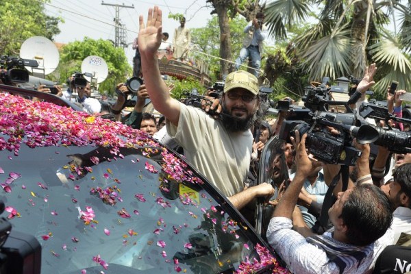 عودة ابن رئيس سابق للحكومة الباكستانية إلى البنجاب