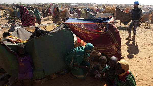 3 قتلى في هجوم لمسلحين على مخيم للنازحين في دارفور