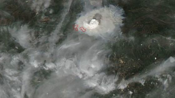 سلطات كندا تامر باخلاء المواقع النفطية مع اشتداد حرائق البرتا