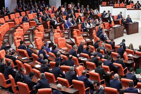 جانب من جلسة البرلمان التركي (الأناضول)