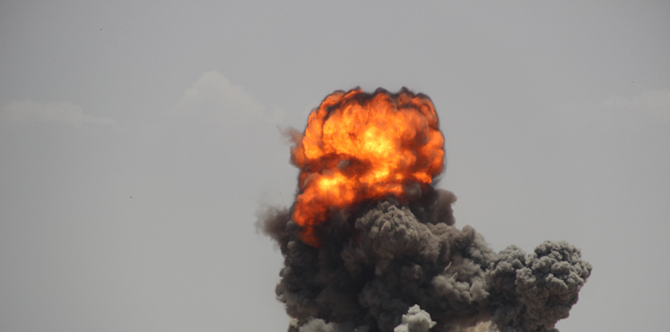 داعش يتبنى التفجيرين ضد الجيش اليمني في عدن