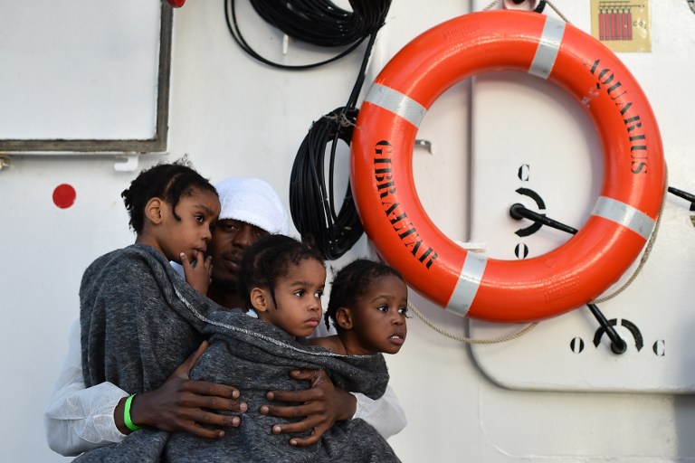 مقتل العشرات في حادث غرق جديد قبالة ليبيا