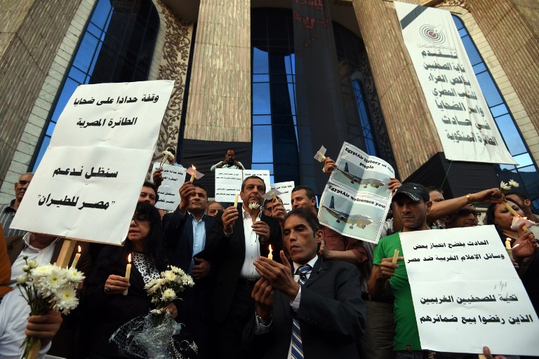 احتجاز ثلاثة من قادة نقابة الصحافيين في مصر