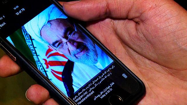 طهران تطالب مواقع التواصل بتسليمها بيانات عن الايرانيين