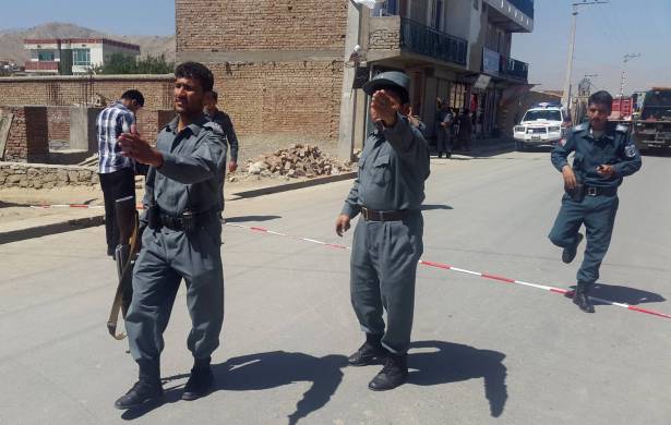 10 قتلى في عملية انتحارية غرب كابول