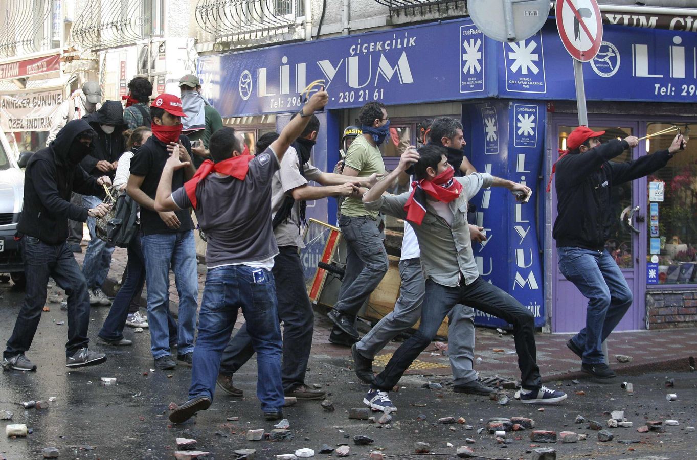 إغلاق إسطنبول تحسبًا لاضطرابات في ذكرى تظاهرات 2013