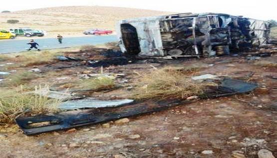 33 قتيلا و22 جريحا في حادث سير بالجزائر