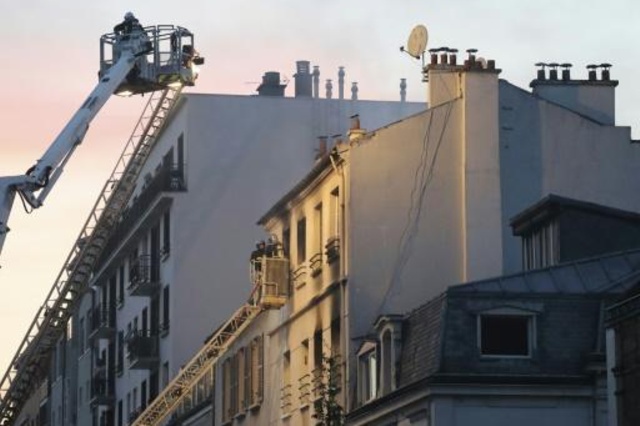 5 قتلى وجريحان في حريق في ضواحي باريس