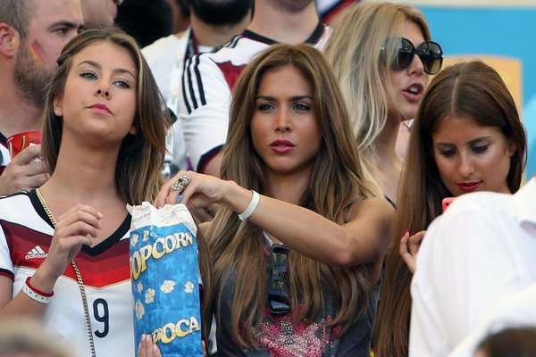 صديقات جوتزه و هاملز و شورله