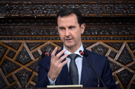 الأسد يلتقي وزير الدفاع الروسي في دمشق