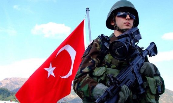 القوات التركية قتلت شخصين على الحدود السورية 
