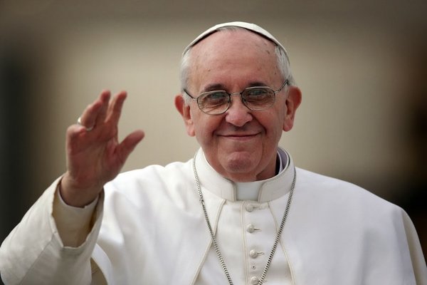 البابا يشجع السلام بين ارمينيا واذربيجان