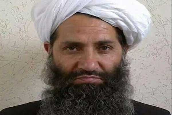 زعيم طالبان الجديد يدعو الأميركيين إلى إنهاء احتلالهم لأفغانستان