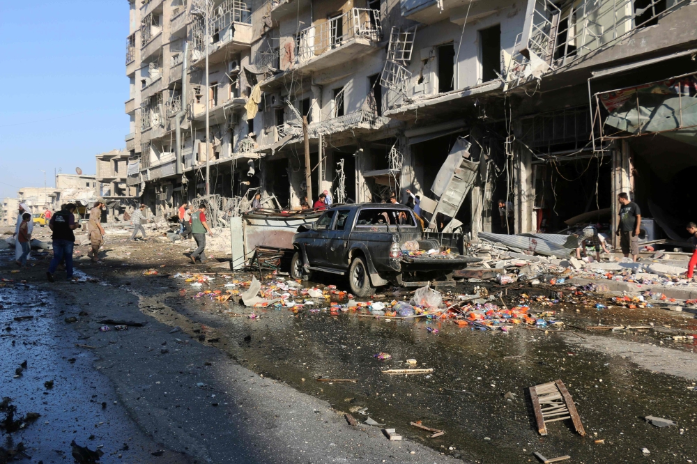 43 قتيلًا جراء غارات للنظام السوري على جيرود