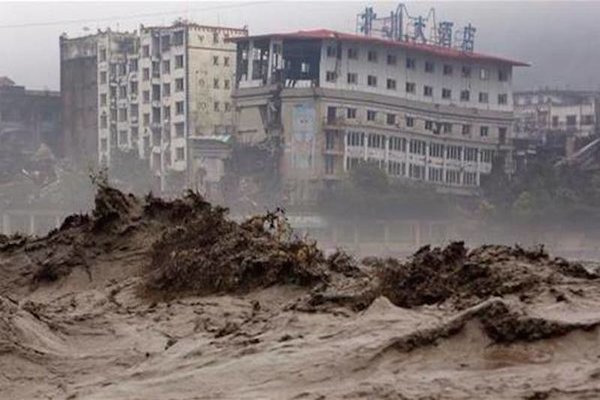 فيضانات في الصين تودي بحياة ١٢٠ شخصا