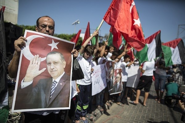 معارضون سوريون يقفون مع الشعب التركي في خياراته