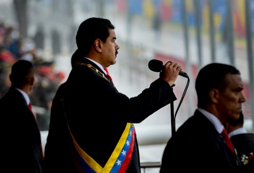 مادورو يضع المرافئ الرئيسية في البلاد تحت سلطة الجيش