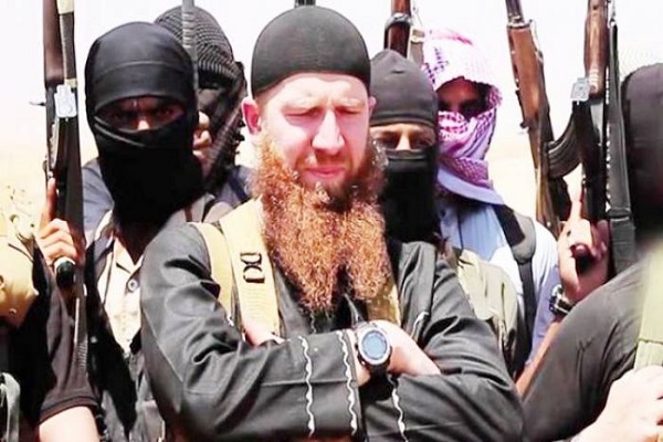 داعش يؤكد مقتل احد ابرز قادته عمر الشيشاني