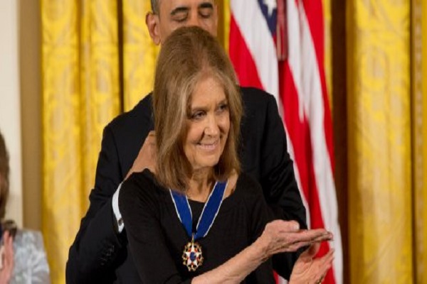 أوباما يُقلد ستاينم وسام الحرية الرئاسي