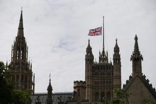 البرلمان البريطاني يصوت لتجديد ترسانة البلاد النووية