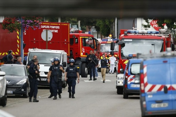 احد مهاجمي الكنيسة في فرنسا سبق واتهم بعلاقته بالارهاب