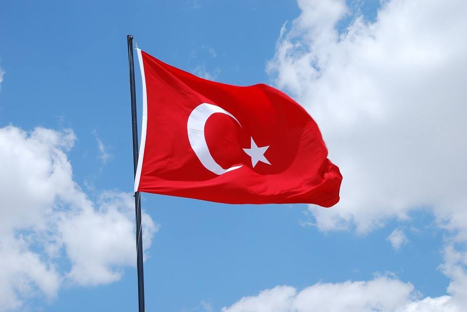 مذكرة توقيف بحق 42 صحافيًا بعد محاولة الانقلاب في تركيا