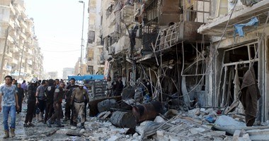 النظام السوري وروسيا يكثفان الغارات على حلب وإدلب