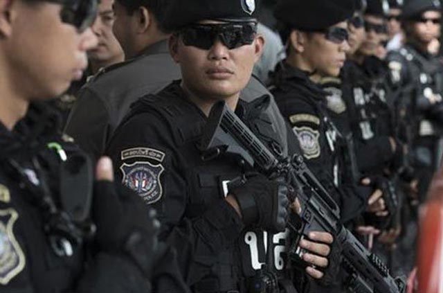 الشرطة التايلاندية تعثر في مواقع سياحية على عبوات لم تنفجر