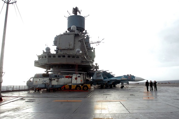 روسيا قصفت مواقع في سوريا من سفنها في البحر المتوسط