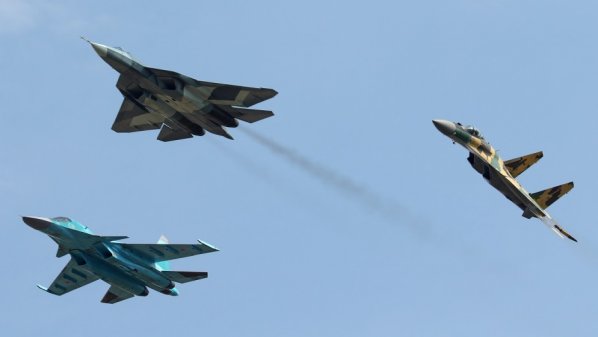 الطيران الروسي يضرب مجددًا في سوريا انطلاقا من ايران
