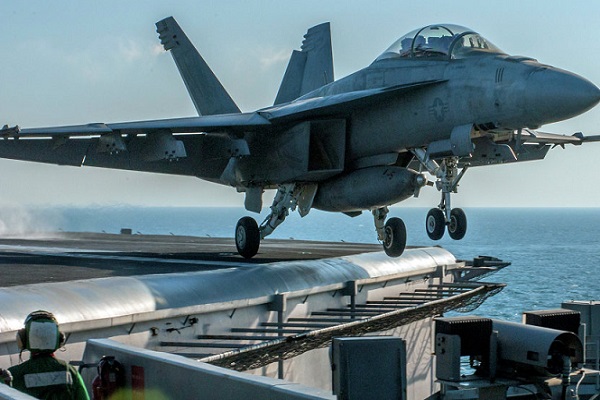 واشنطن ترسل طائرات مقاتلة لحماية مستشاريها في سوريا