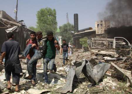 مقتل 15 شخصا جراء سقوط برميلين متفجرين على حلب