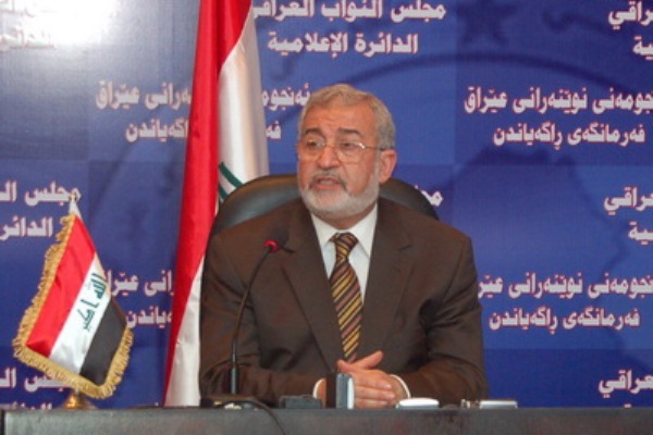 اياد السامرائي حين كان رئيسا للبرلمان العراقي