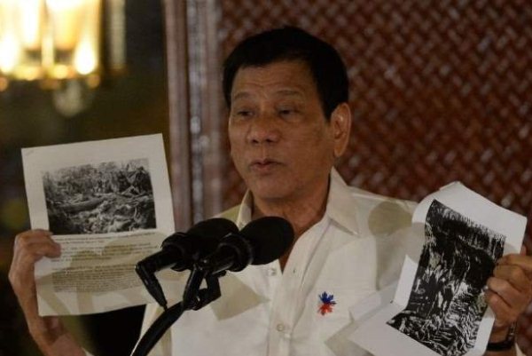 دعوات للتحقيق بعد اتهام رئيس الفيليبين بالقتل