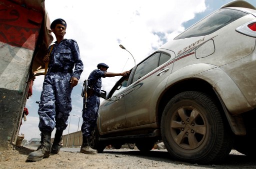 الحوثيون: الاميركي المعتقل متهم باعطاء 