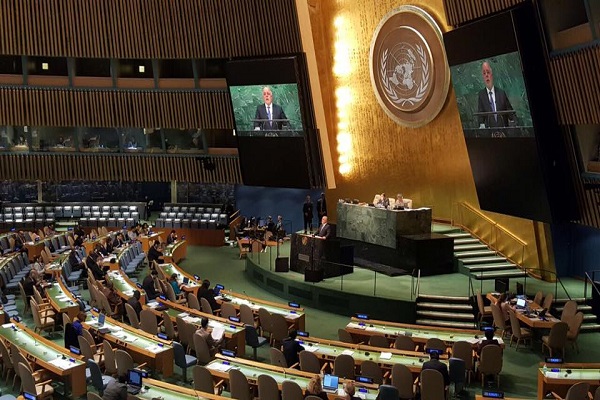 العبادي خلال القاء كلمته امام الجمعية العامة للامم المتحدة بنيويورك