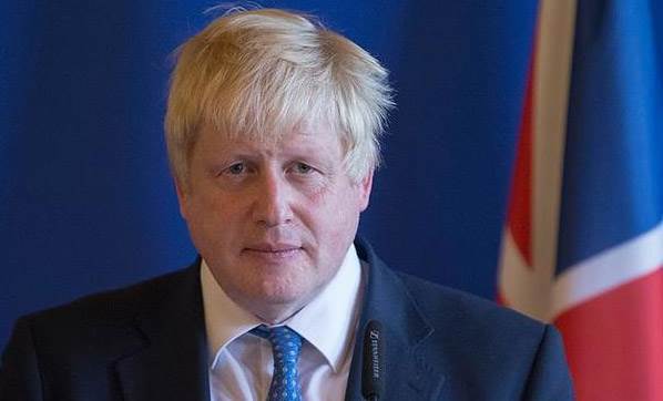 وزير الخارجية البريطاني يبدأ زيارة لتركيا