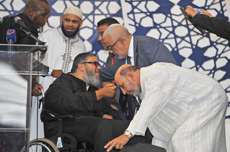 حماد القباج في حديث مع عبد الإله ابن كيران خلال المهرجان الخطابي بمراكش